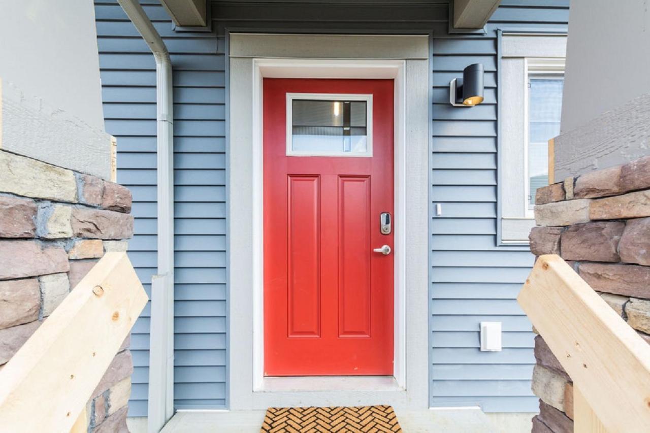 Ladybug Lane Tiny Home Edmonton Exterior photo